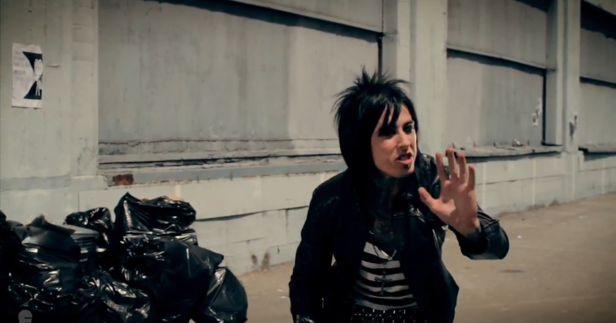 Солист группы falling in reverse. Falling in reverse группа 2024. Falling in reverse prequel. Группа falling in reverse. Falling in reverse world.