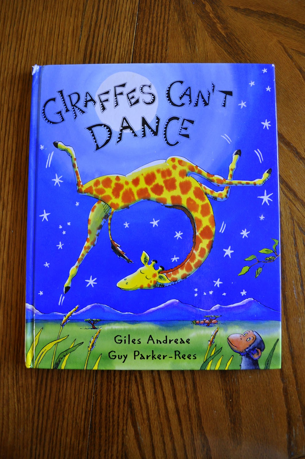 Paper Plate Giraffe ~ She's Crafty