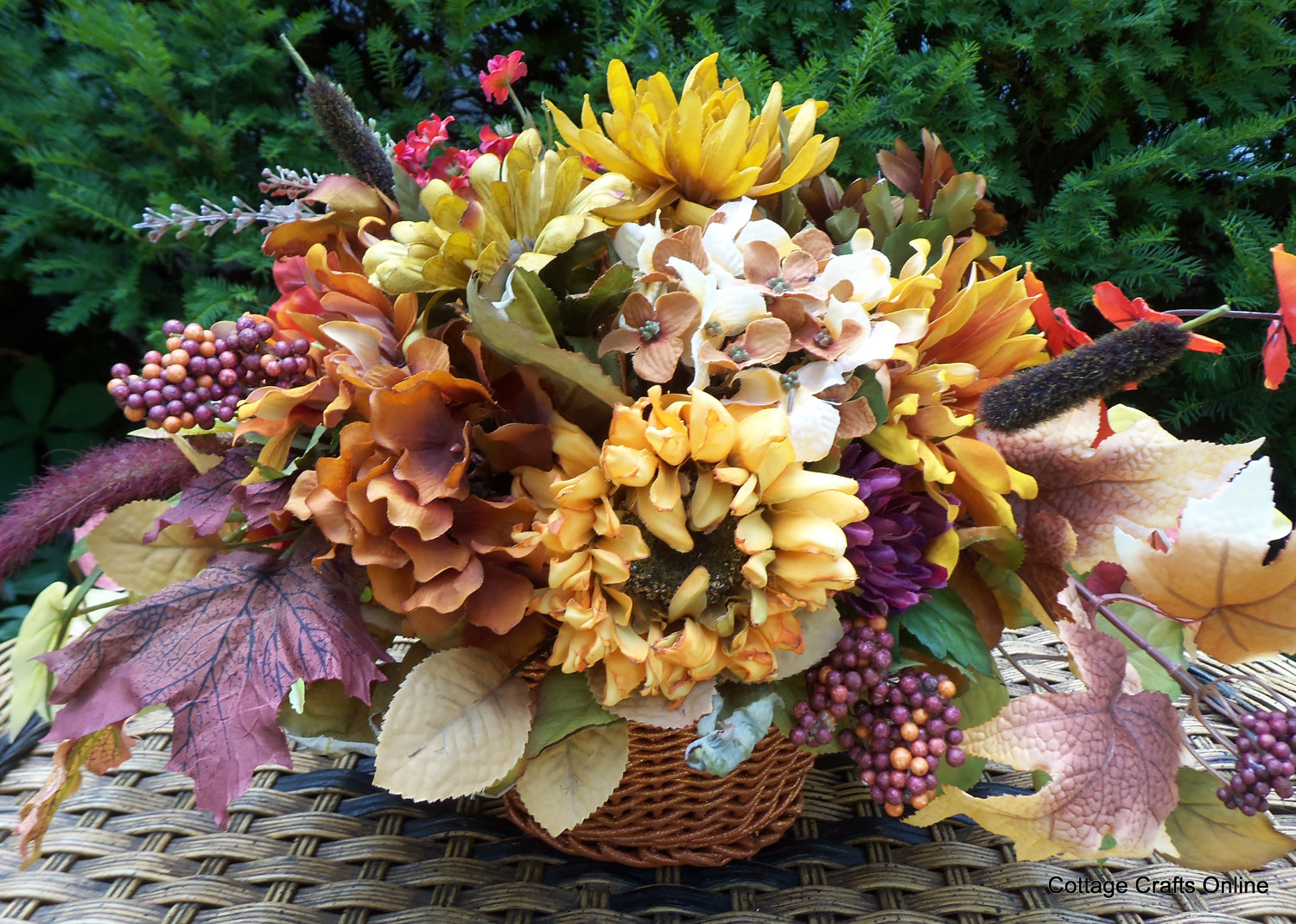 Autumn Basket Centerpieces Autumn Crafts Picture