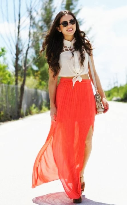 How to wear a maxi skirt