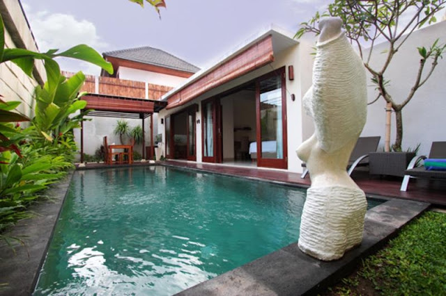 Contoh Kolam Renang Minimalis Belakang Rumah Contoh Kolam Renang Minimalis Belakang Rumah