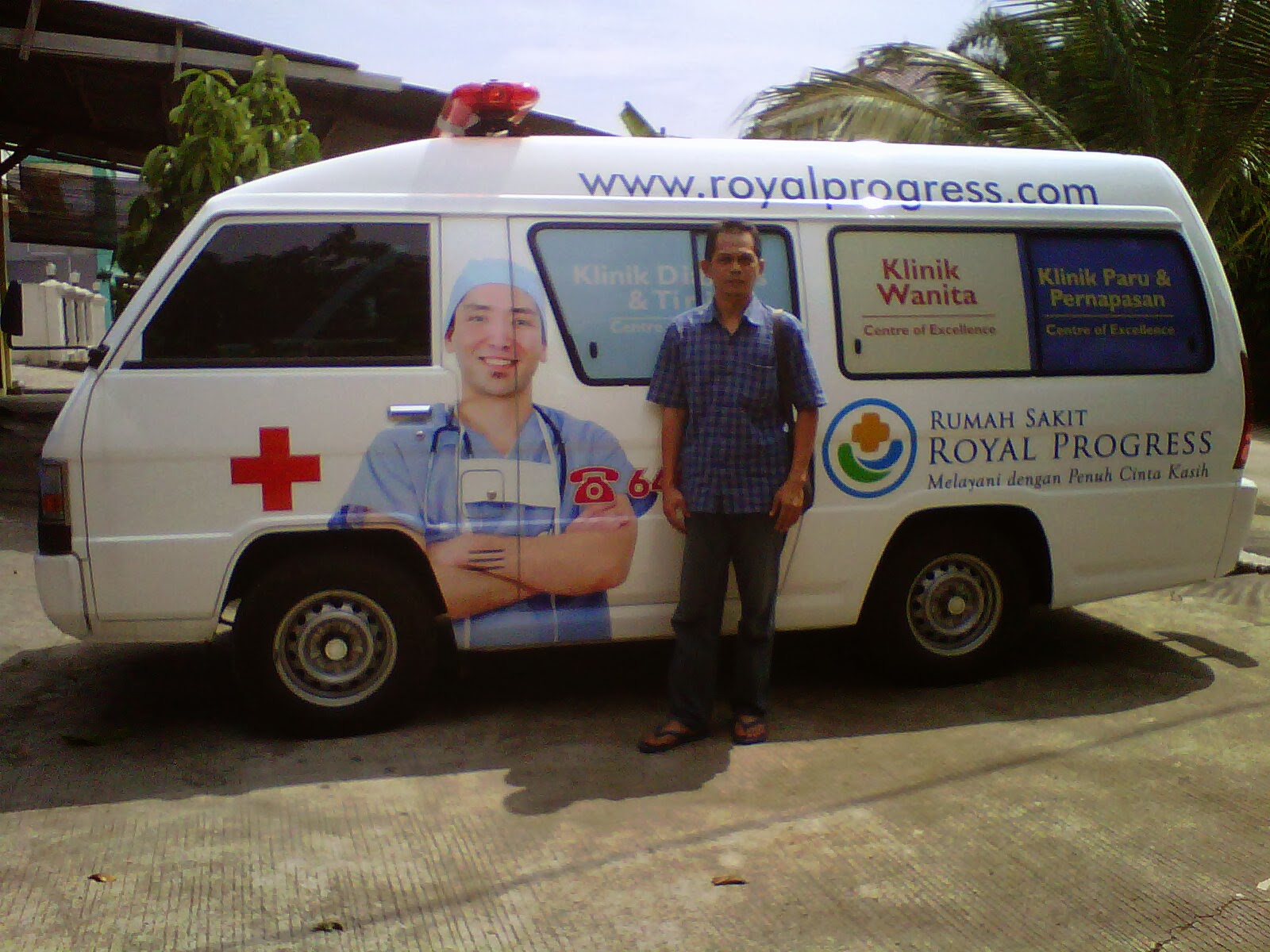TRANSAMBULANS vip ambulance provider Rental Ambulance Jakarta