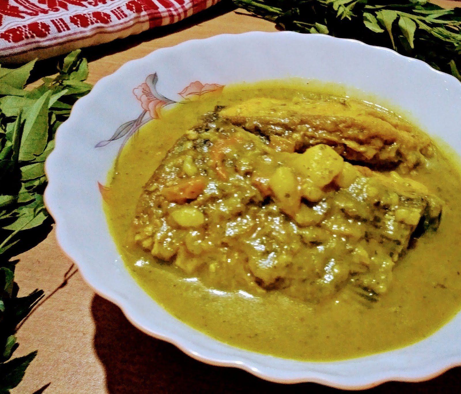 Assamese style Fish in Curry leaves gravy