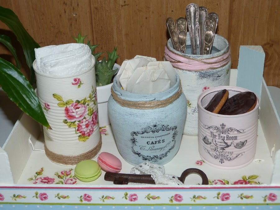 isabelvintage-vintage-caja-fruta-fresas-decorada