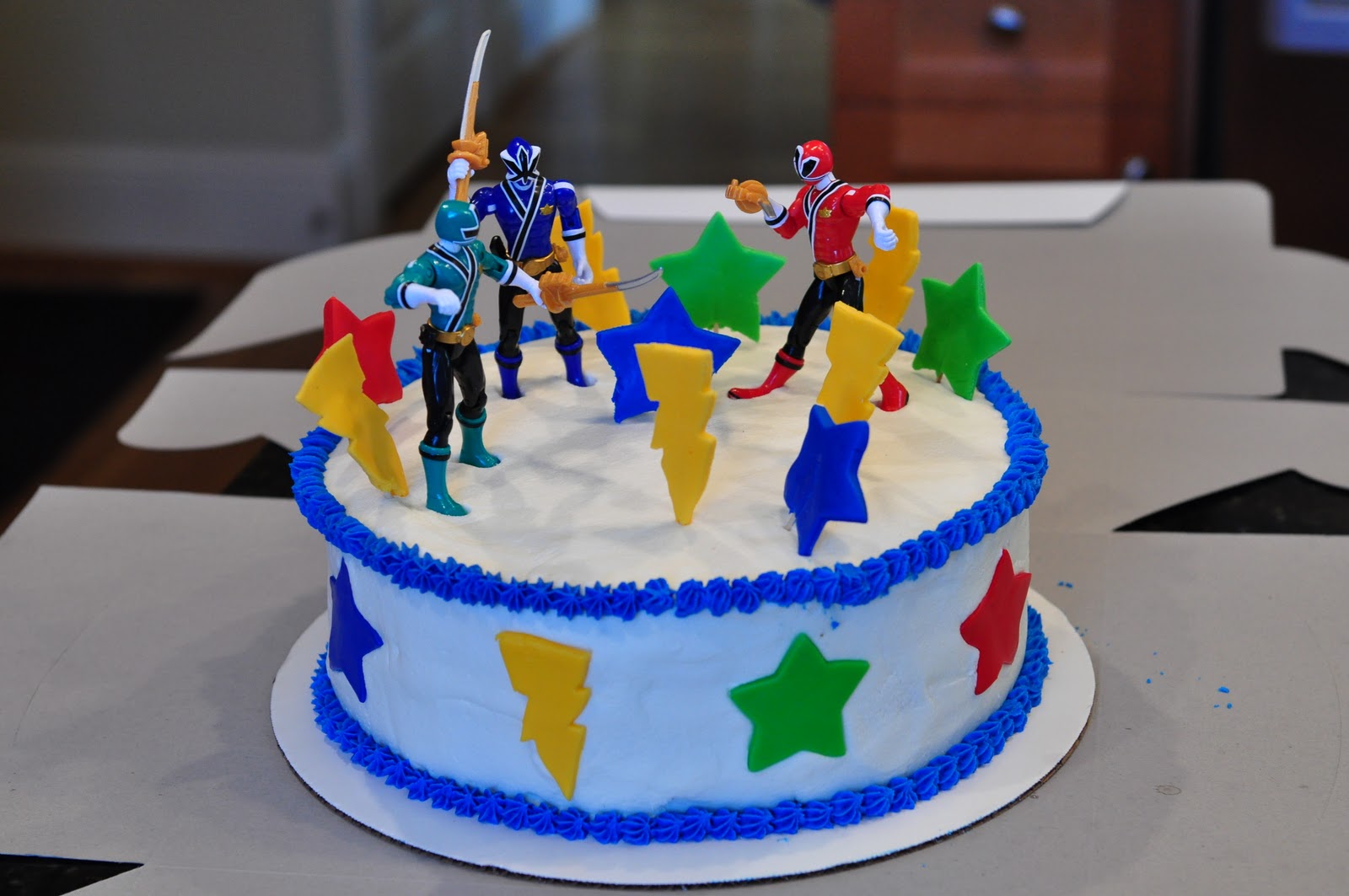 Things I Find Interesting, But No One Else Might: Power Rangers Cake