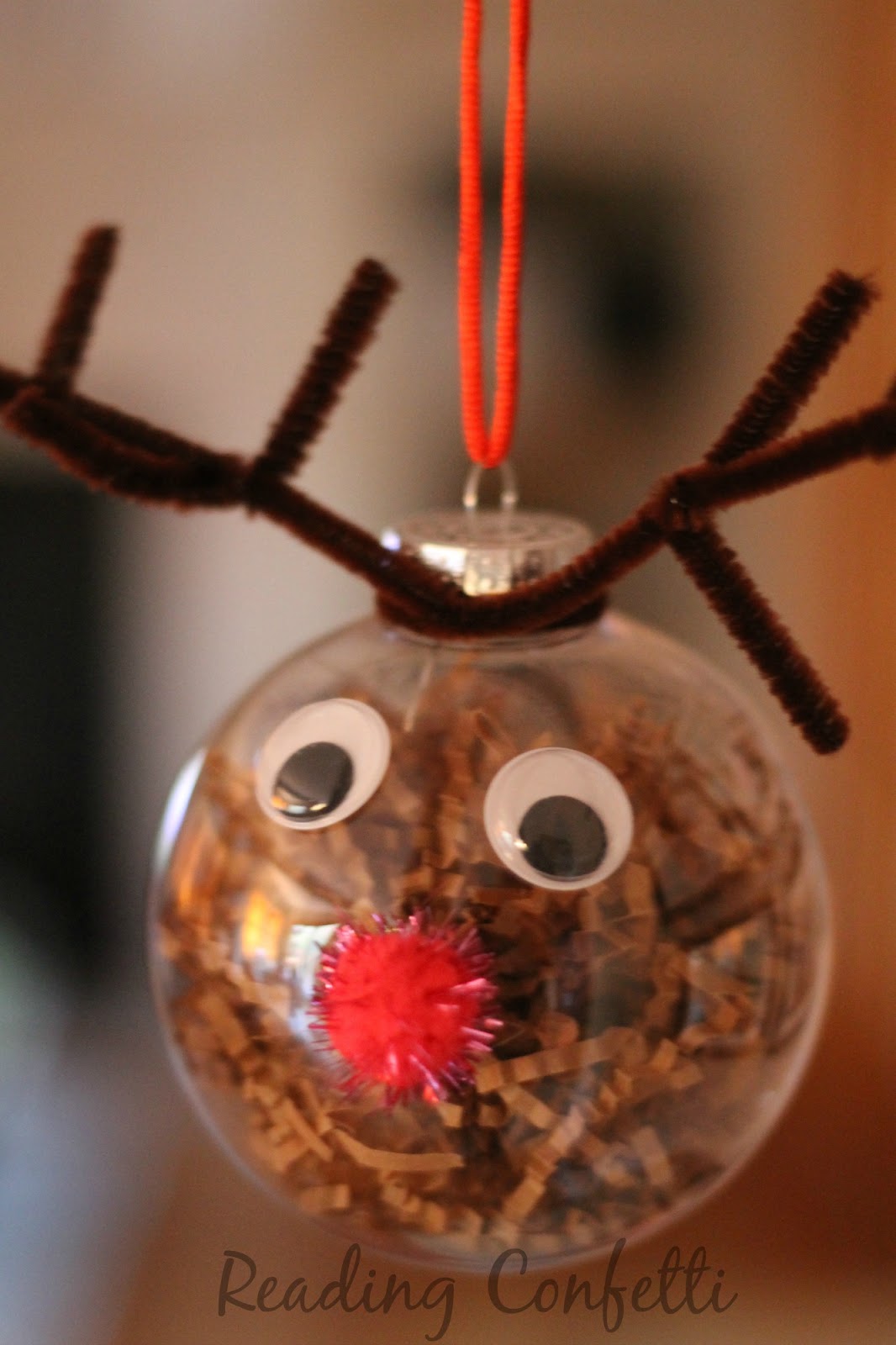 Reindeer Ornament Reading Confetti