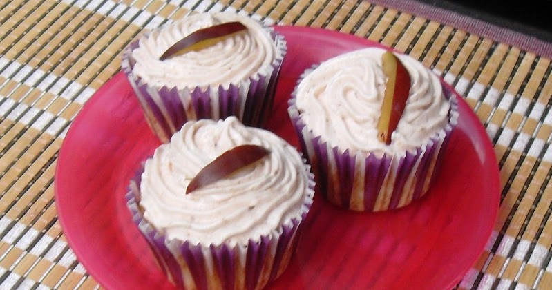 Sanna´s Hexenküche: Pflaumen Cupcakes