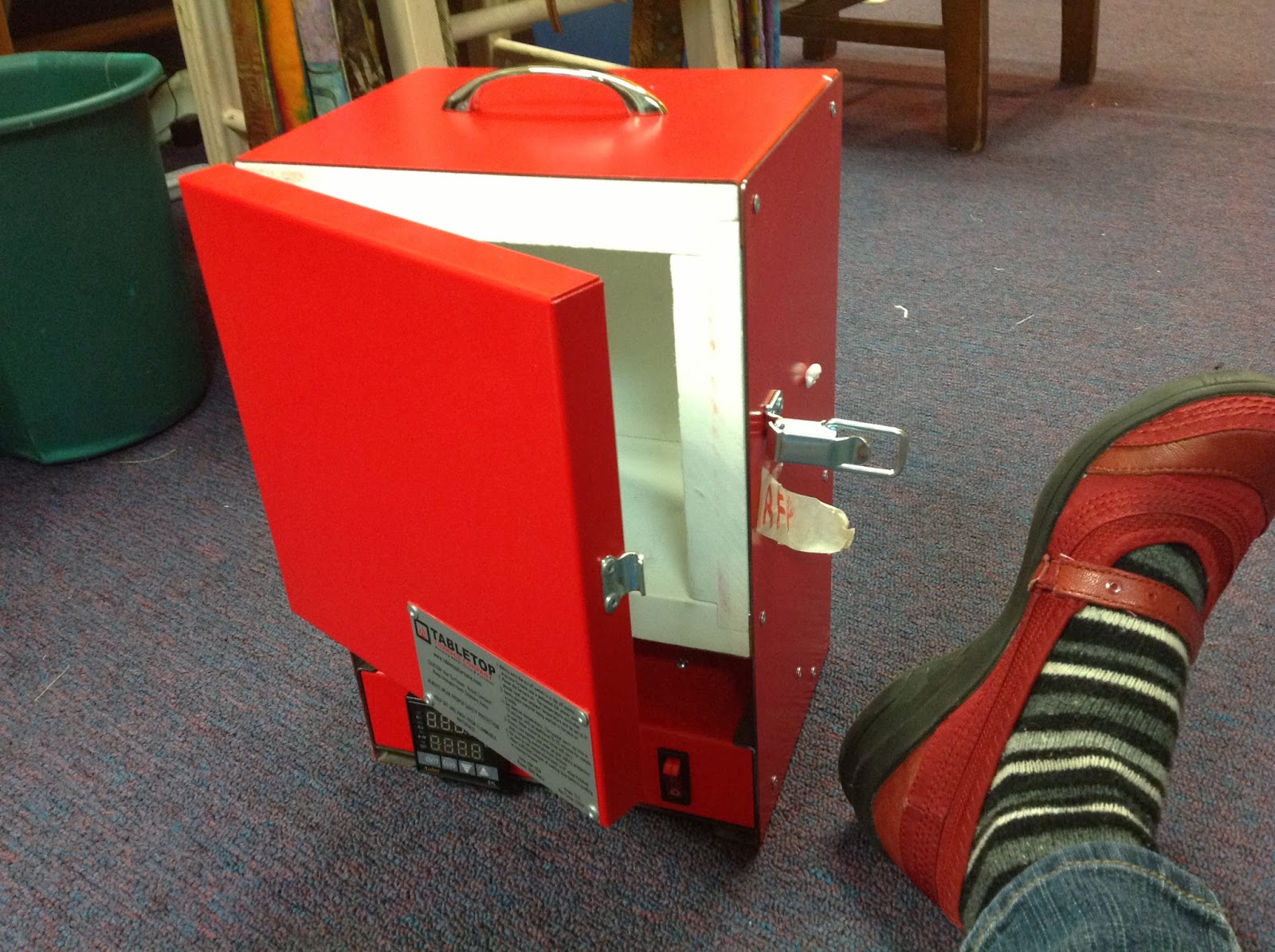 Sparkle and Spin The Art of Sunny Carvalho Kiln Review Tabletop