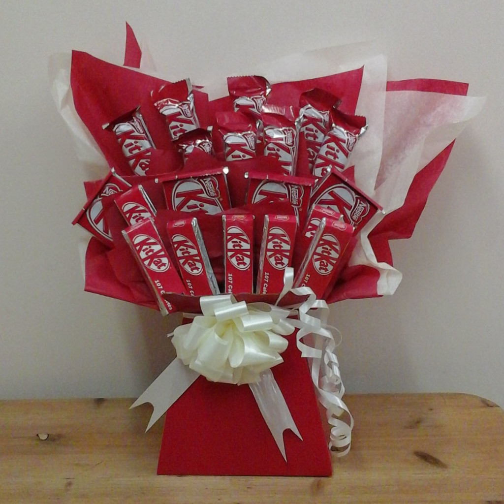 All HD Wallpapers Kit Kat Chocolate Wallpapers in HD