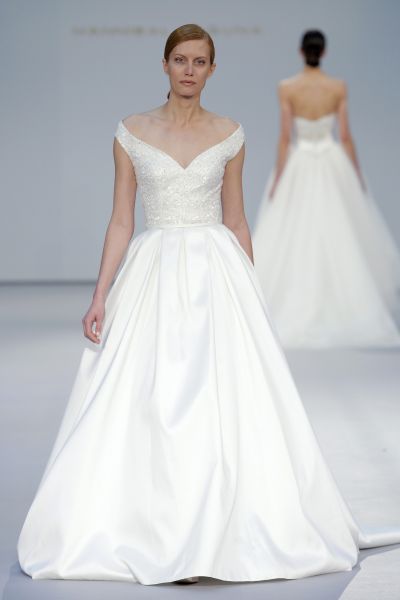 Estupendos vestidos de novias | Colección escote corazón Estupendos vestidos de novias | Colección escote corazón