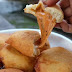 Pizza Unik Ala Kuliner Indonesia