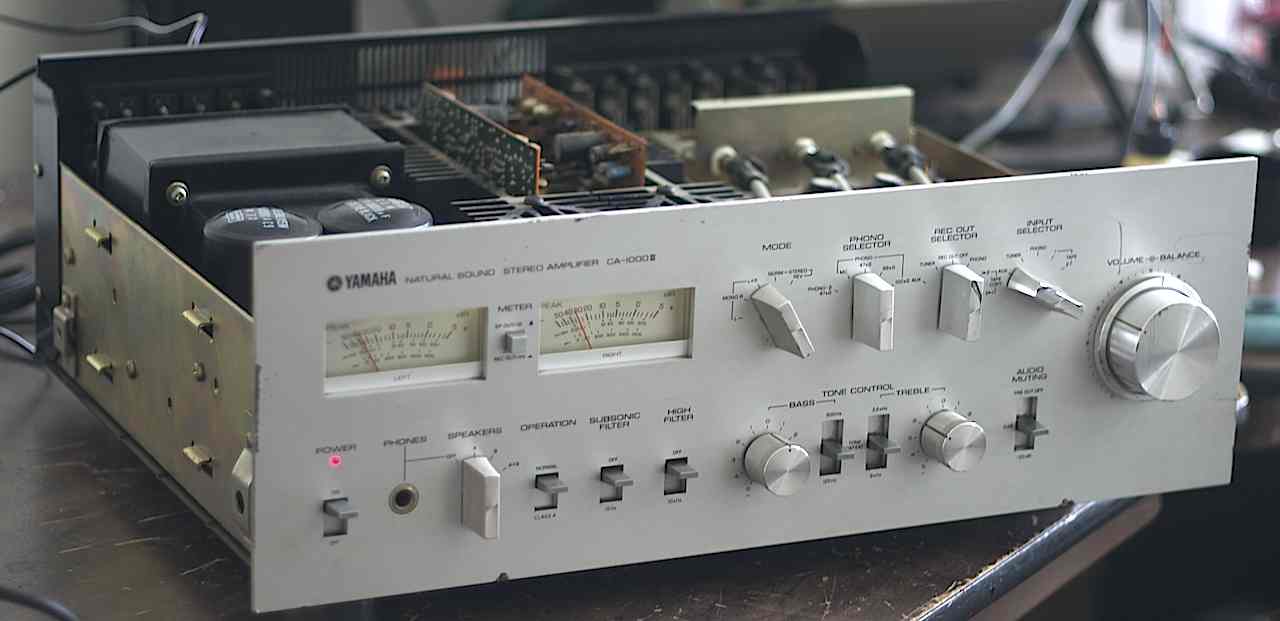 Yamaha CA 1000 II Integrated Amplifier AudioBaza