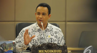 Anies Baswedan Anies Baswedan Diganti Mentri Pendidikan Diganti Presiden Joko Widodo (Jokowi) resmi menunjuk Muhajir Effendi menjadi Menteri Pendidikan dan Kebudayaan menggantikan Anies Baswedan. Anies dicopot dari kabinet kerja lantaran tak melakukan gebrakan yang cepat selama menjabat sebagai Mendikbud.
