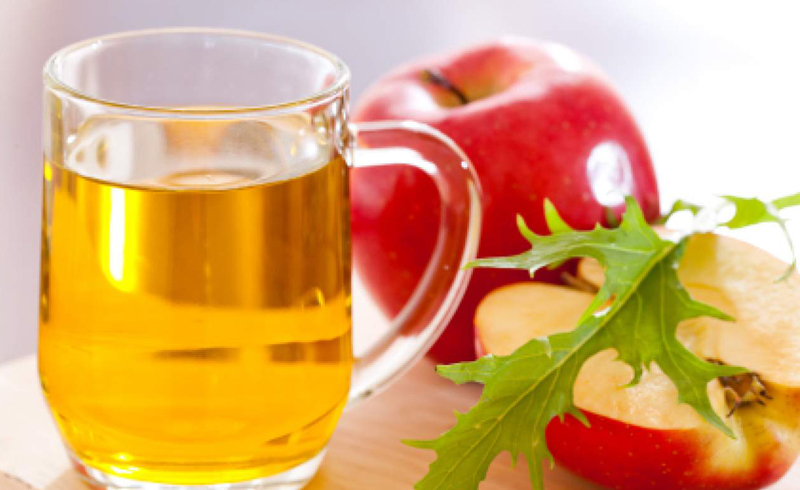 11 Beauty Benefits of Apple Cider Vinega 11 Beauty Benefits of Apple Cider Vinega