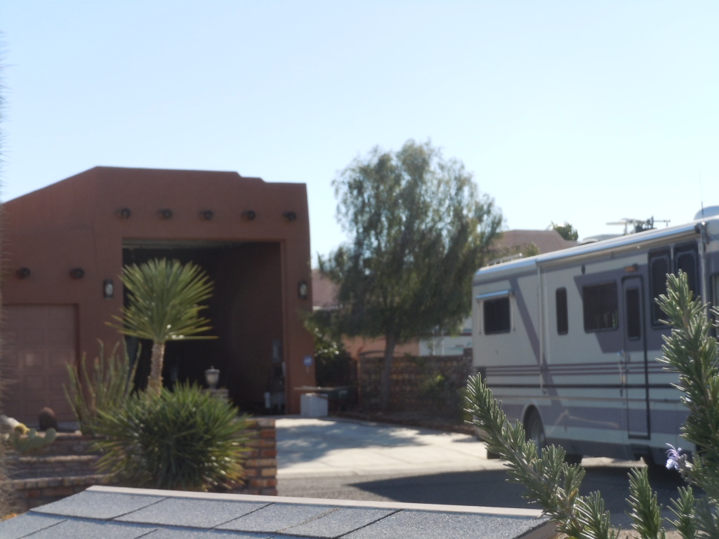 RV Voyageur Yuma Foothills RV Area...and hosting dinner!