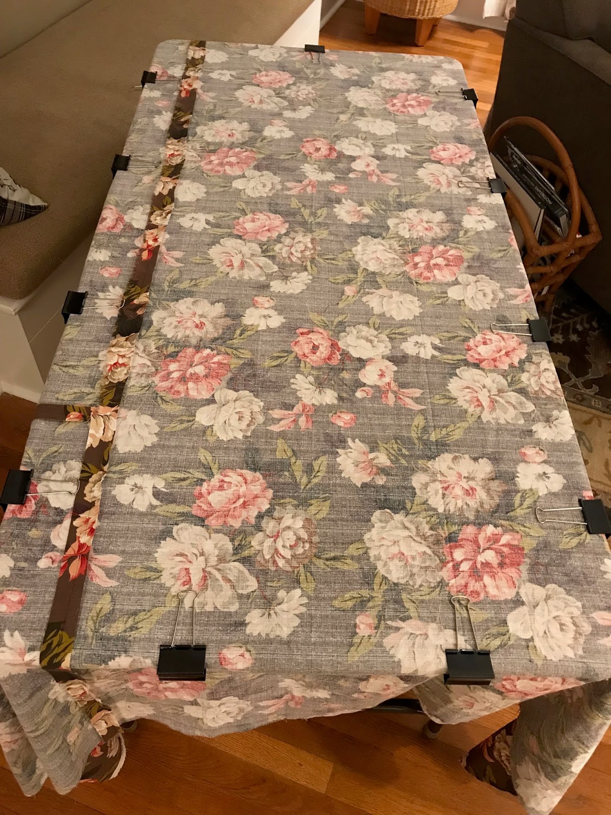 nifty quilts Basting a Quilt on a Table