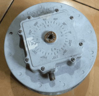 LNB S-Band Freqwensi LNB (Low Noise Block)