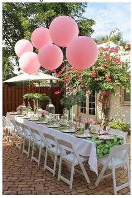 decoración con globos para cena de cumpleaños formas bonitas