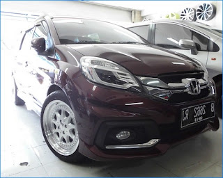 modifikasi lampu belakang mobilio modifikasi lampu belakang mobilio