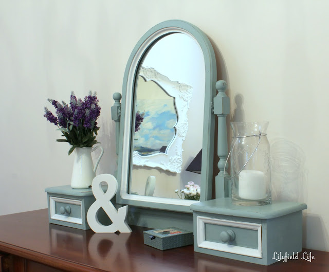 Dressing table with mirror and chair Sydney