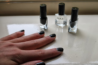 Makethingslovely CaviarNails