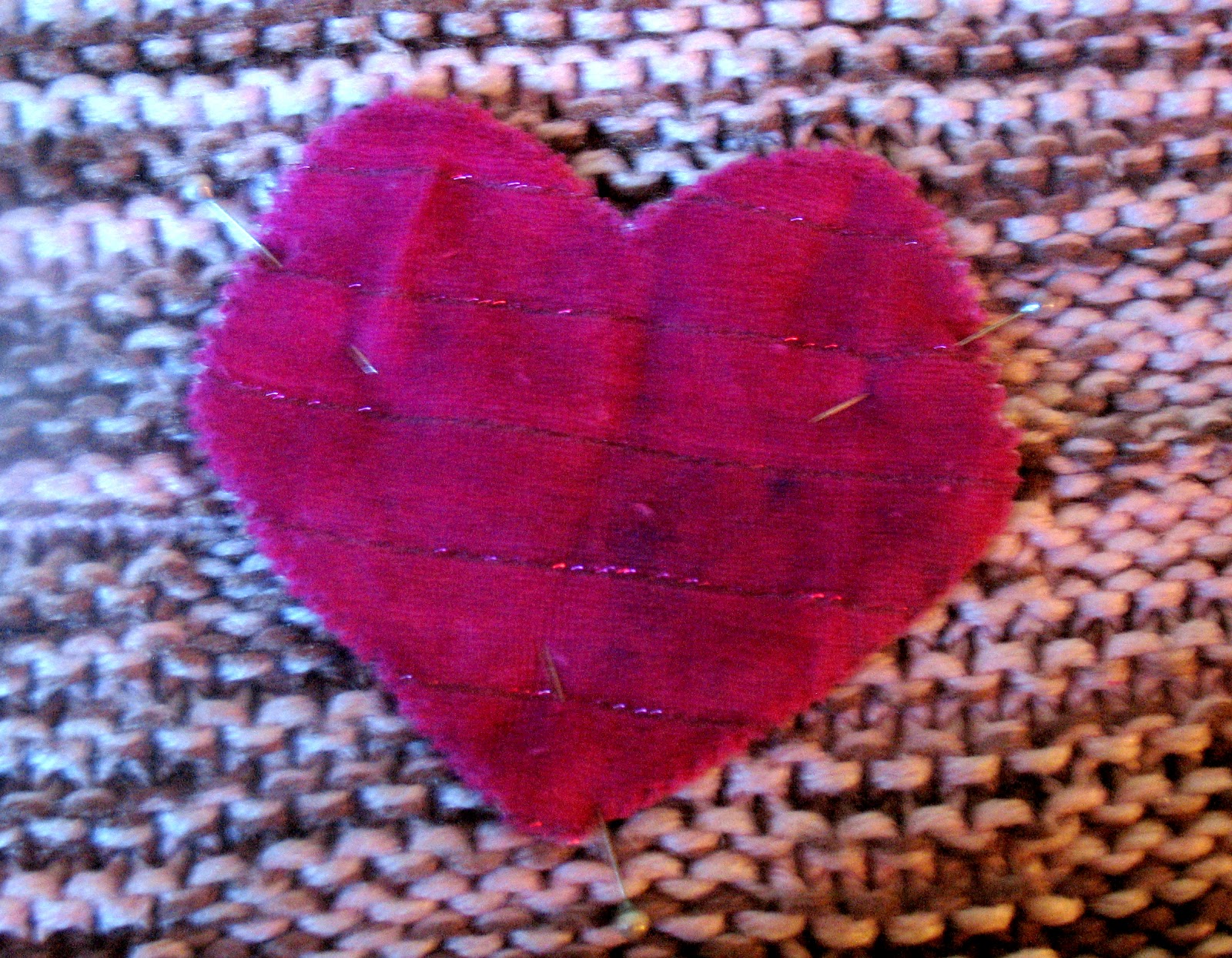 Little Ella Lu How to mend a knitted blanket unconventional method