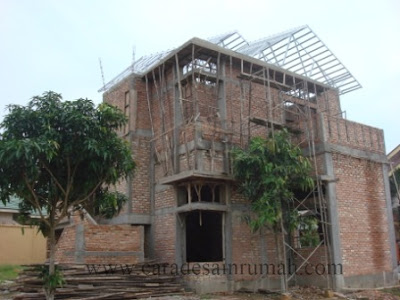Rumah type 140 sedang dalam konstruksi Rumah type 140 sedang dalam konstruksi