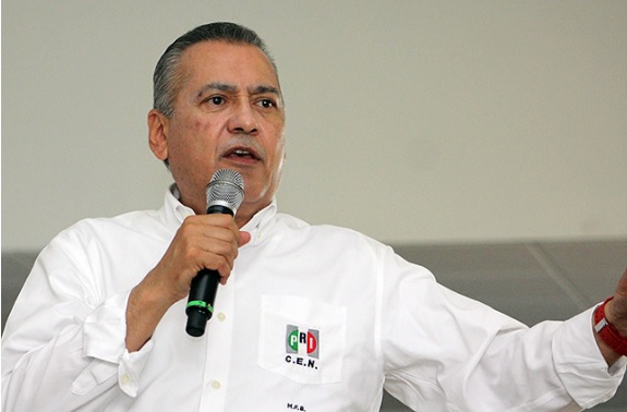 Manlio Fabio Beltrones PRI Partidos políticos