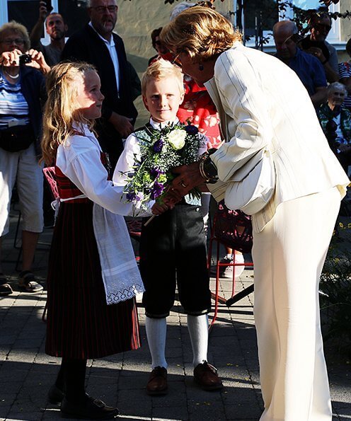 Queen Sonja attended the official opening of the Lofoten International Chamber Music Festival at Lofoten Kulturhus in Svolvær