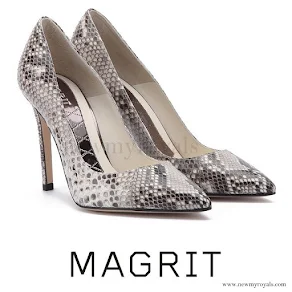 Queen Letizia wore MAGRIT Snake Printed Pumps