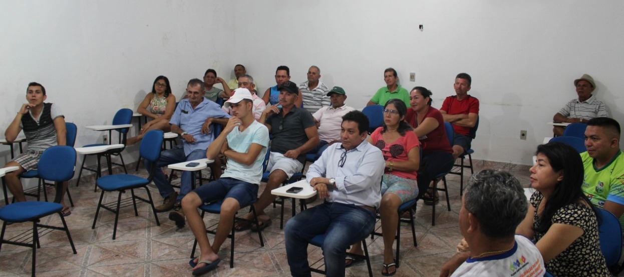 https://4.bp.blogspot.com/-hIiHz87MCUo/XTIFawDxpDI/AAAAAAAAcwQ/zLoVrFzfw8QVBG__QM2452KL1dJy20-ZwCLcBGAs/s1600/reuni%25C3%25A3o%2BPSDB.jpg