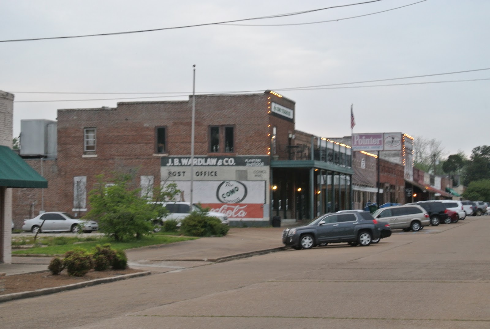 Tiny Travels Through Mississippi Como