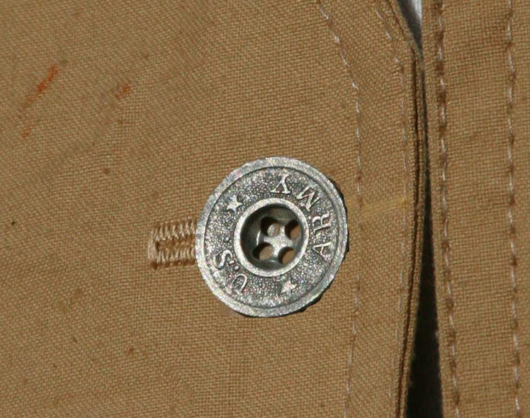 US ARMY BUTTON