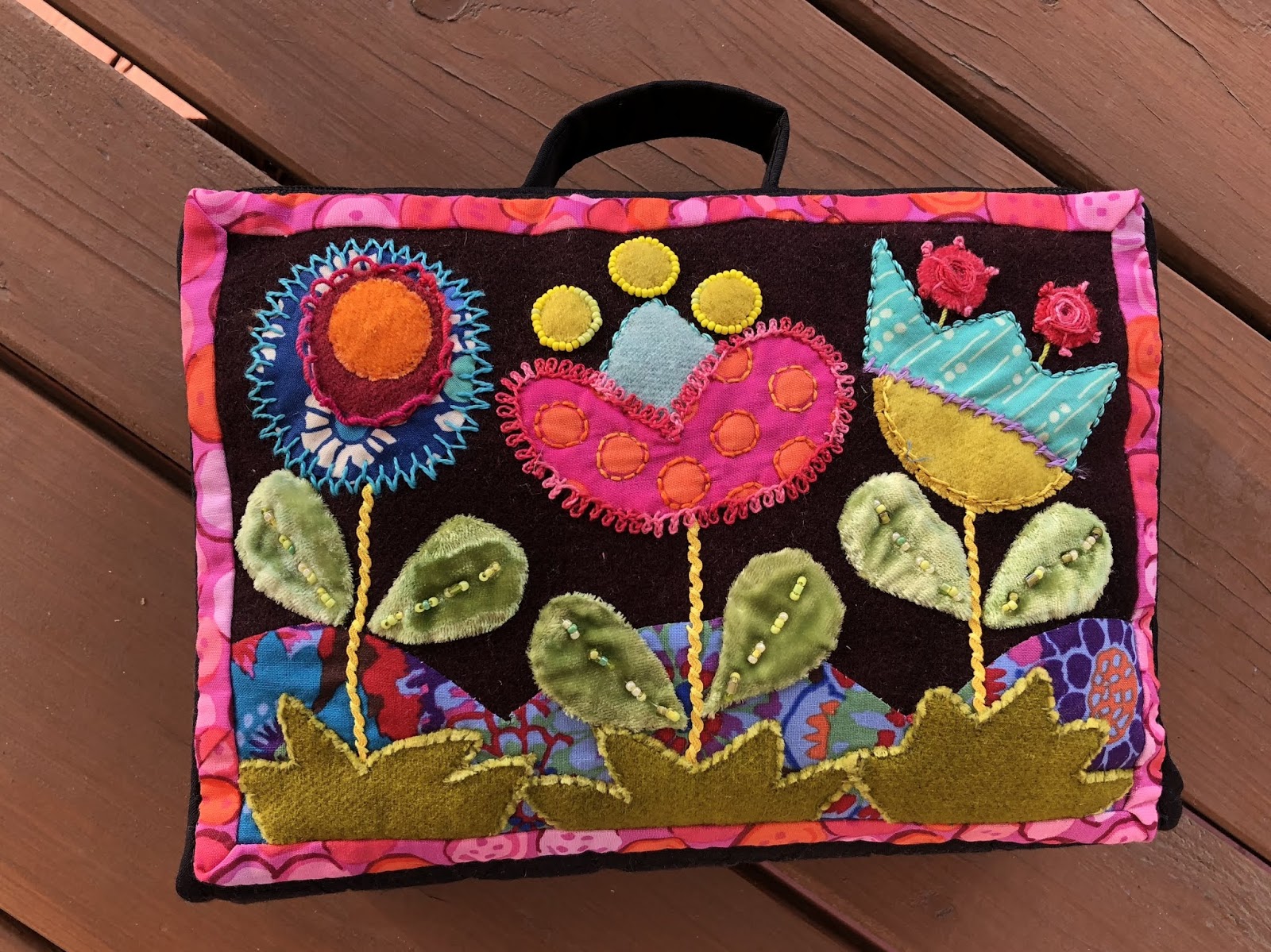 Val's Quilting Studio My Handstitching Tote Finish!