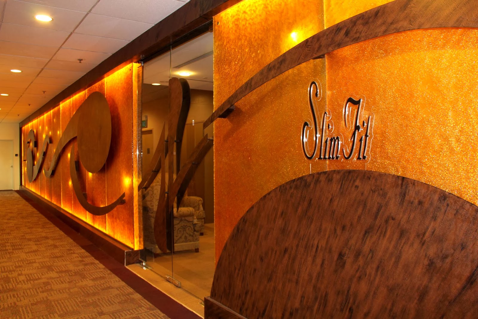 Yee Kit's official blog My review at SLIM FIT)