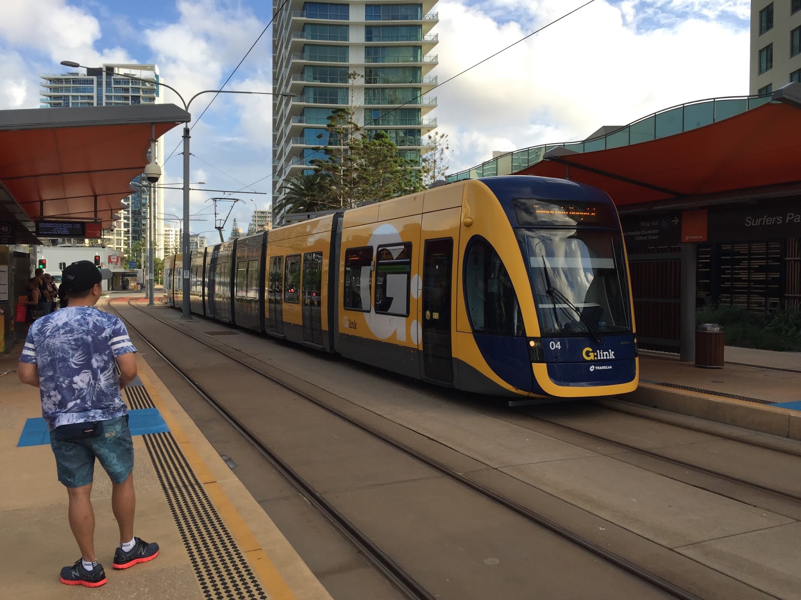 Observe the world Gold Coast Tram Transport Glink