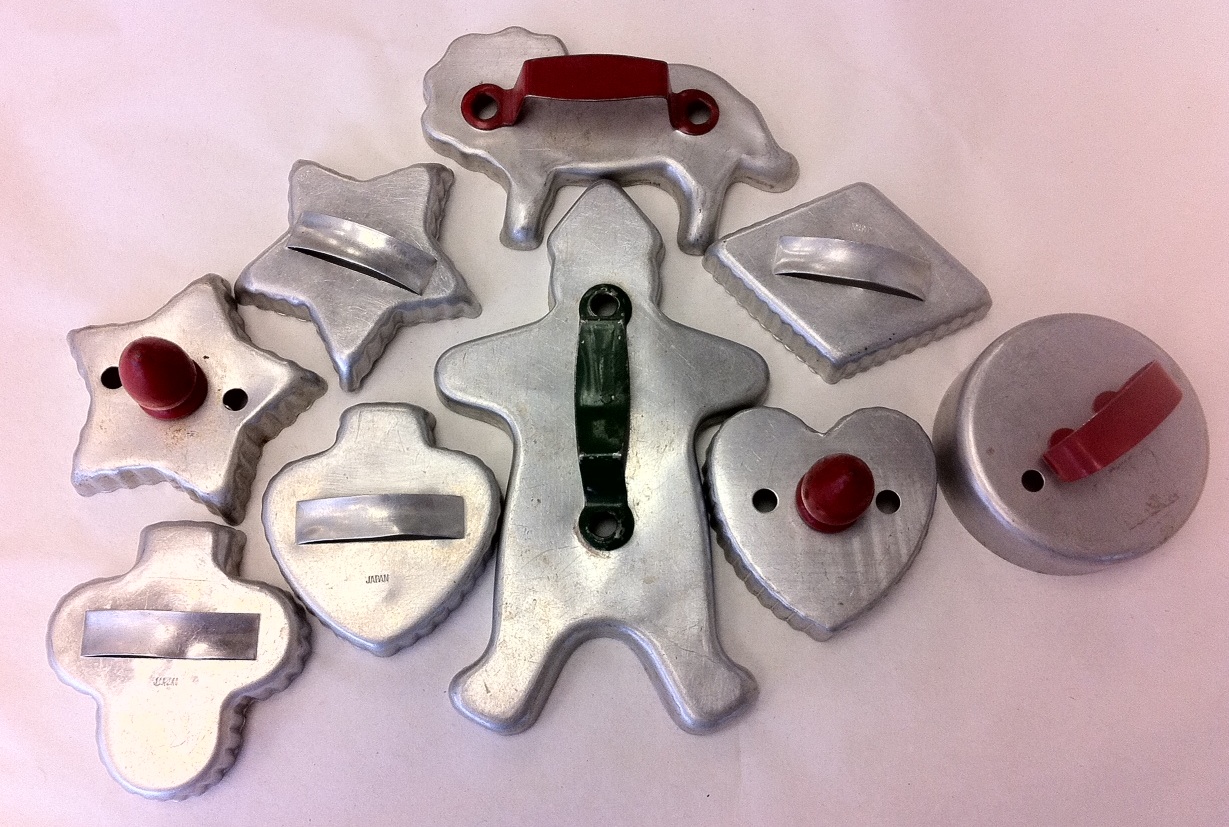 Lost & Found Marblehead, MA 9 Vintage Cookie Cutters. 30