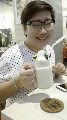 Onboard Games + Gastro Pub Boardgames Restaurants in Makati
