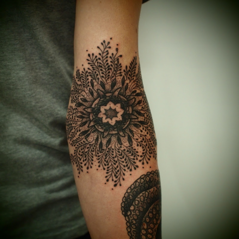 another really cool tattoo- mandella style title=