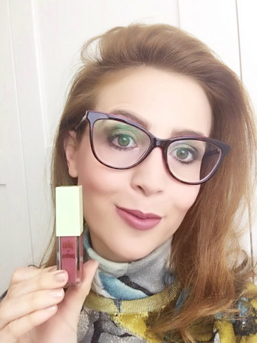PIXI Beauty MatteLast Liquid Lip review on Fashion and Cookies beauty blog, beauty blogger