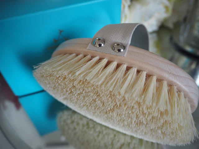 Aromatherapy Associates Body Brush