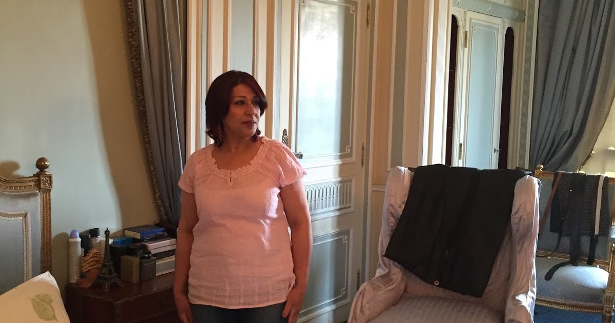 مدونة سوسن الفنية اثناء زيارتي لشقة عبد الحليم حافظ