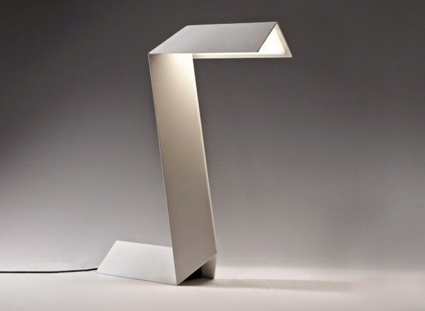 Designer desk lamp &#8211; cool examples!