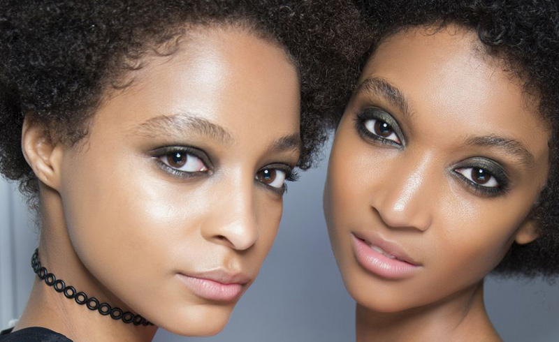 6 Ways to Add Coconut Oil to Your Beauty Routine 6 Ways to Add Coconut Oil to Your Beauty Routine