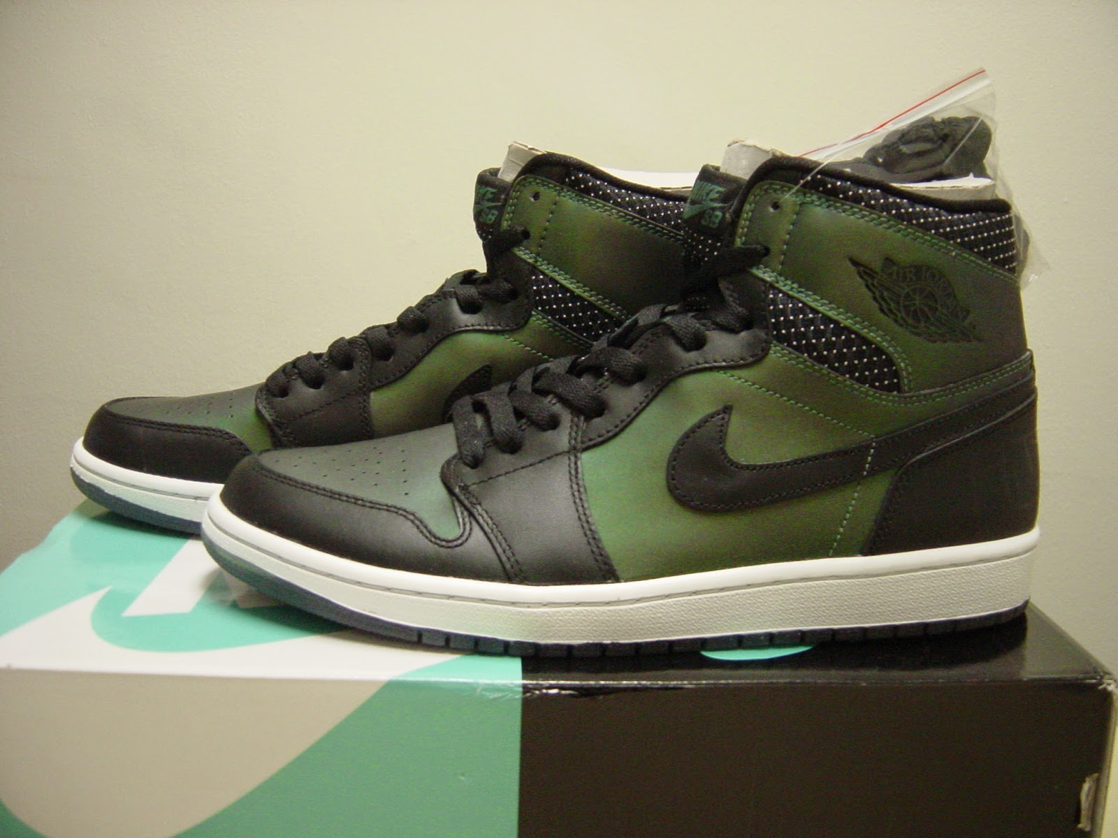 IMELDO MARCOS: #189 NIKE SB X AIR JORDAN 1 CRAIG STECYK