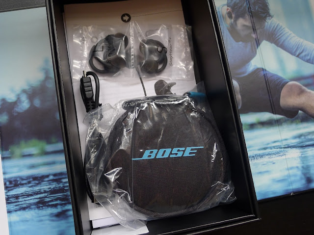 Bose SoundSport Wireless - Packaging contents