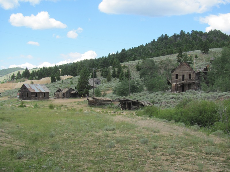 Ladynomad on the Road to Nowhere Montana Ghost Towns and Boulder Hot Springs