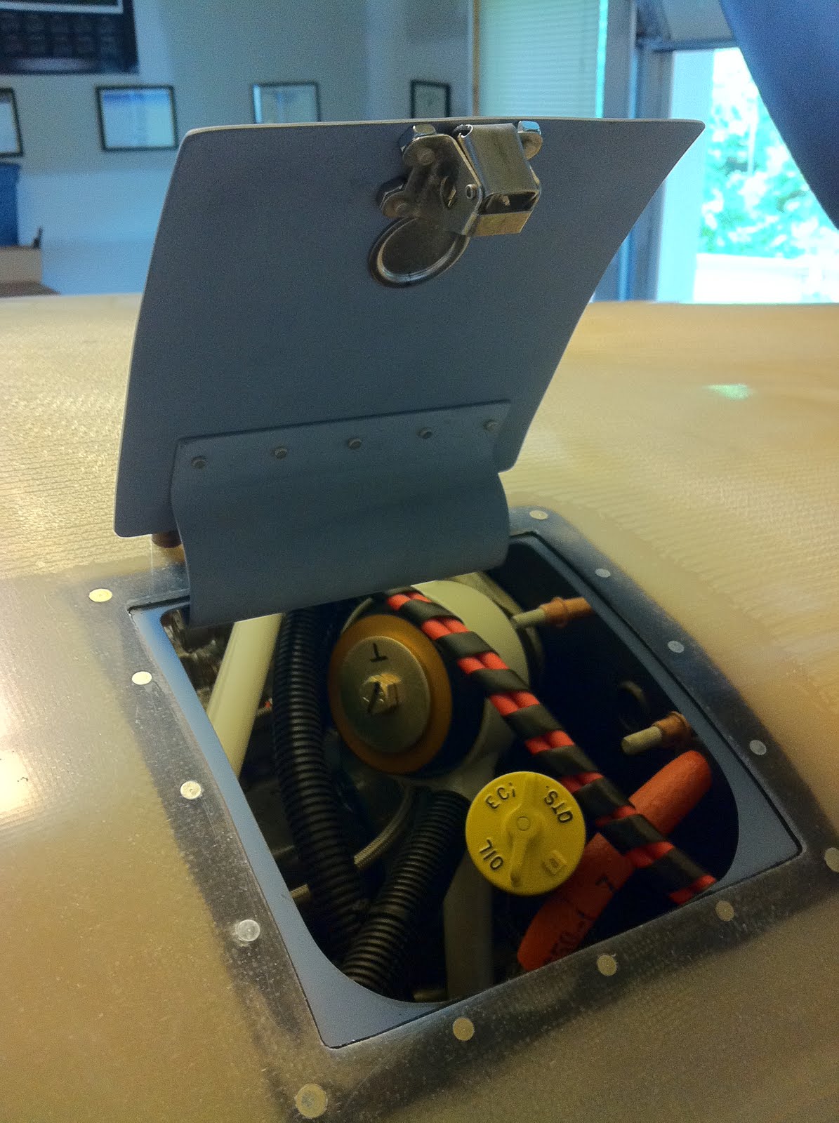Airplane Door Hinges & The Hidden Hinge Oil Door. Pt.2 (Finished)