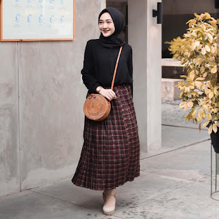 25+ Setelan Baju Muslim Modern Wanita Berhijab paling hits Setelan-Baju-Muslim-Modern-Wanita Berhijab-paling-hits