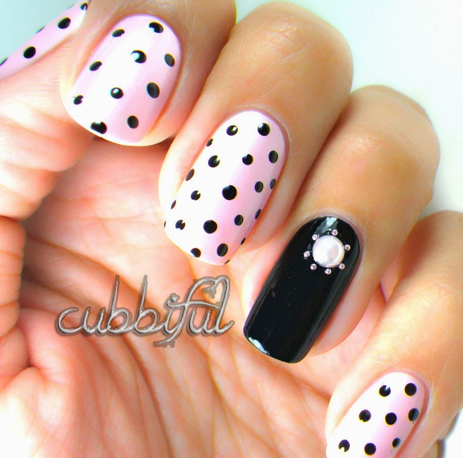 cubbiful: Mina's Simple Manis: Pearly Polka Dots